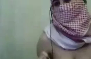 XXX Cewek bokep sek maniak gelap menggoda seks lain dengan cum di mulut