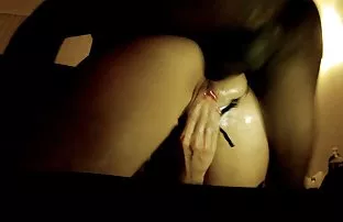 XXX Pemuat datang dan menyerukan keindahan sek bkep yang cantik