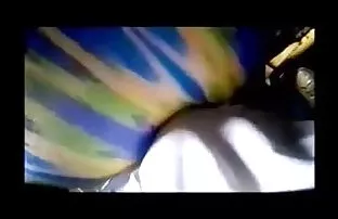 XXX Tokoh lokal dengan lihai menggerutu pramuniaga muda di sebuah kafe sek tante barat