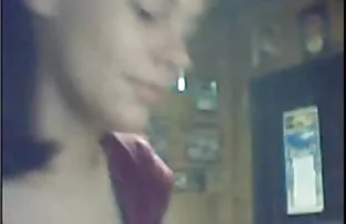XXX Cewek asal Rusia ini bercinta dengan seorang pria Amerika di alam, bukan tanpa pemikiran bokep hot sek kembali
