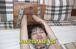 XXX Hungry Dillon Harper berhenti dengan pelanggan lain ketika menjual bokep sek mesum rumah