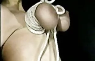 XXX Pria jangkung berbicara dengan bokep yoga sek milf busty dan fucks keras