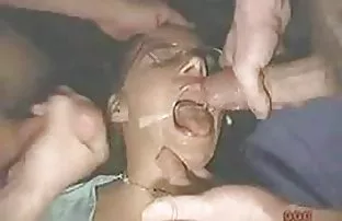 XXX Ibu rumah tangga dipompa bokep sek crot dan telanjang dengan bra dari Versace