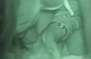 XXX Mencuci di kamar mandi gadis itu terangsang dan sek tarsan tersentak dengan lingga