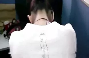 XXX Kekasih Molly Jane memperlakukan bokep sek perkosa temannya dengan kue dan kontol besar di tempat tidur yang lebar